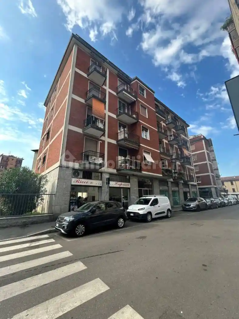 Appartamento in vendita a Corsico