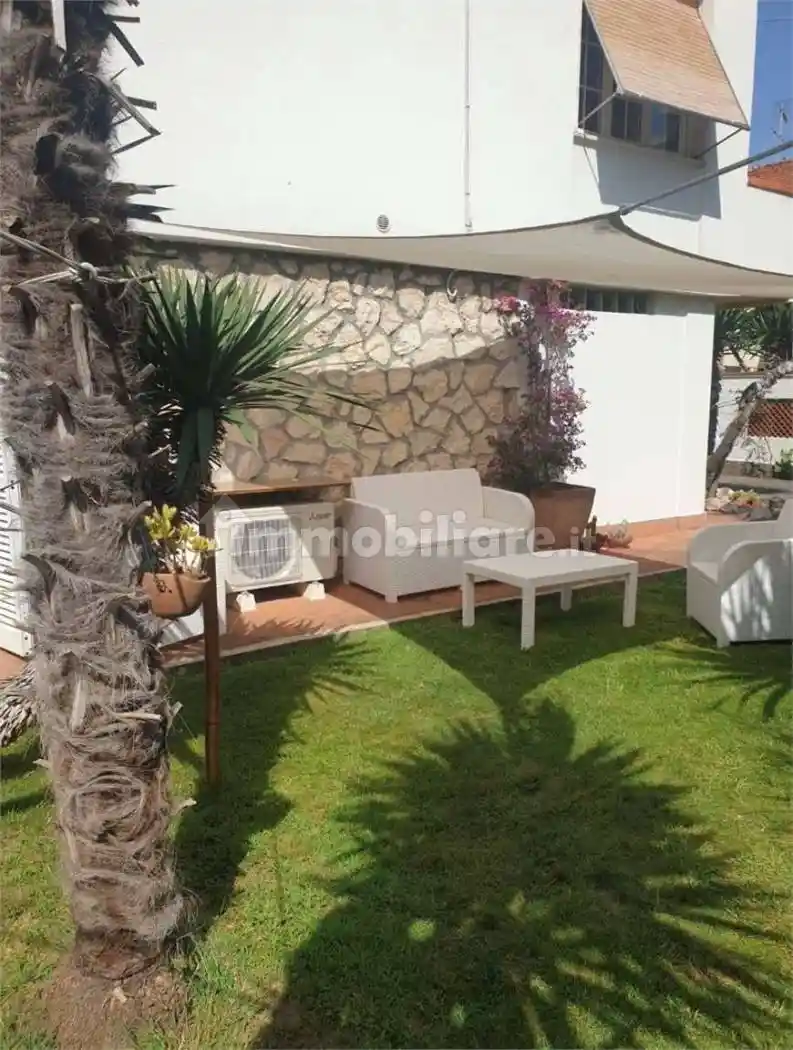 Appartamento in affitto a Carrara