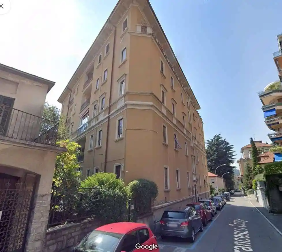 Appartamento in vendita a Como