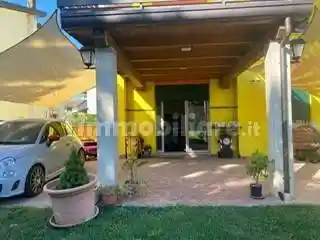 Villa in vendita a Selvazzano Dentro