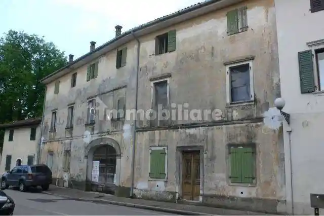 Rustico - Casale in vendita a Campolongo Tapogliano