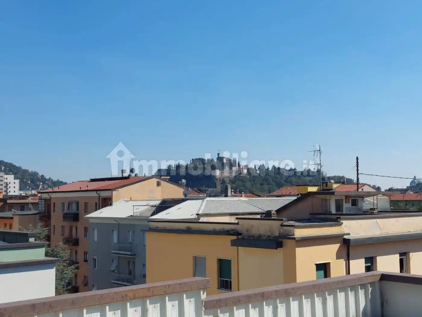 Appartamento in vendita a Brescia