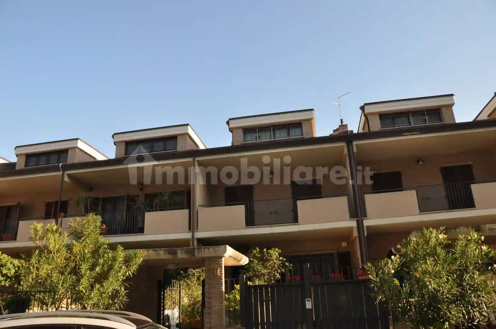Villetta a schiera - foto 2