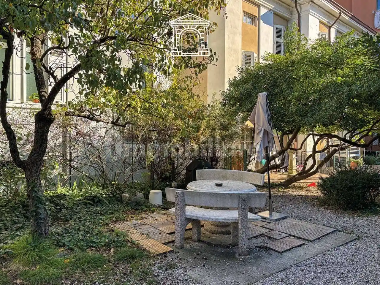 Appartamento in vendita a Trieste