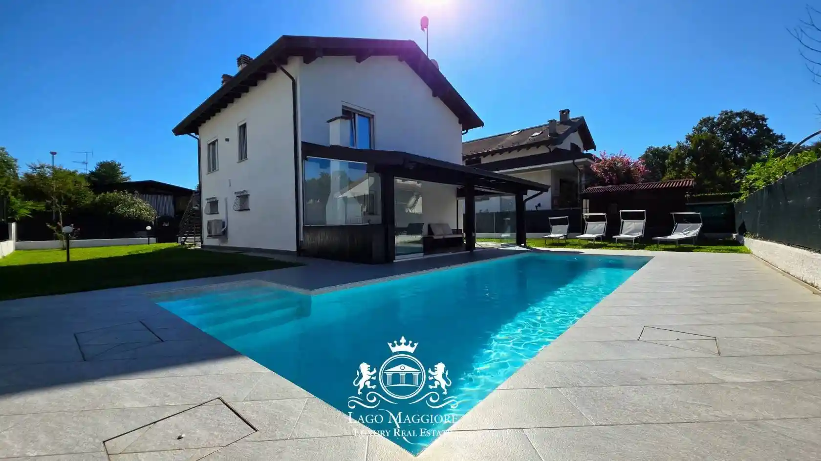 Villa in vendita a Castelletto Sopra Ticino