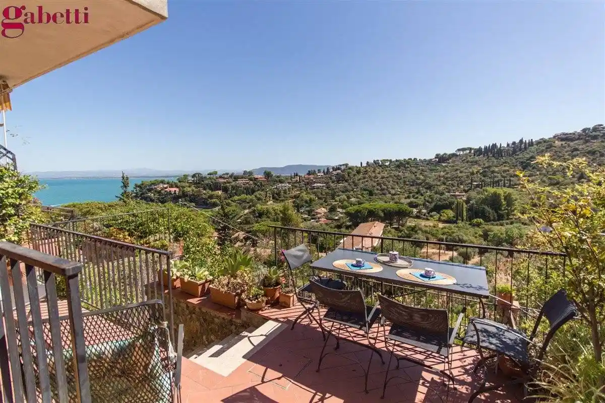 Appartamento in vendita a Monte Argentario