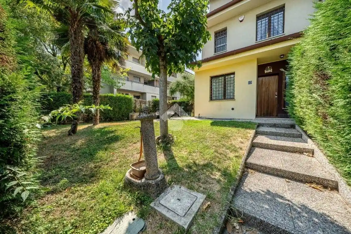 Villetta a schiera in vendita a Formigine
