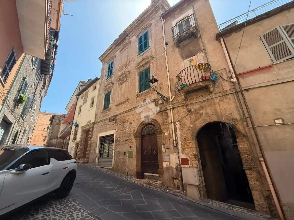 Appartamento in affitto a Anagni