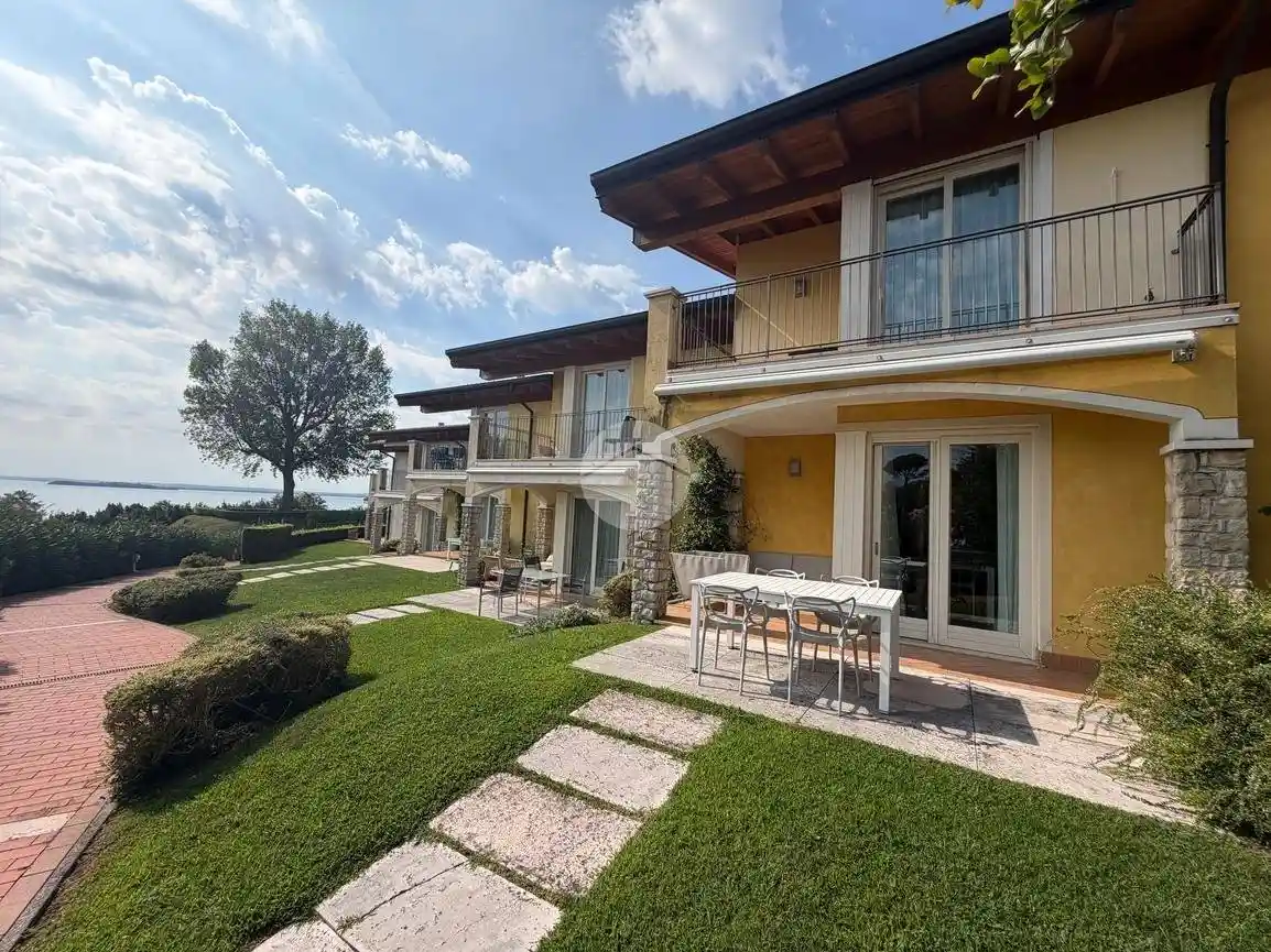Appartamento in vendita a Manerba del Garda