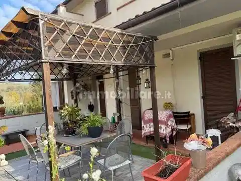 Appartamento in vendita a Santa Maria a Monte