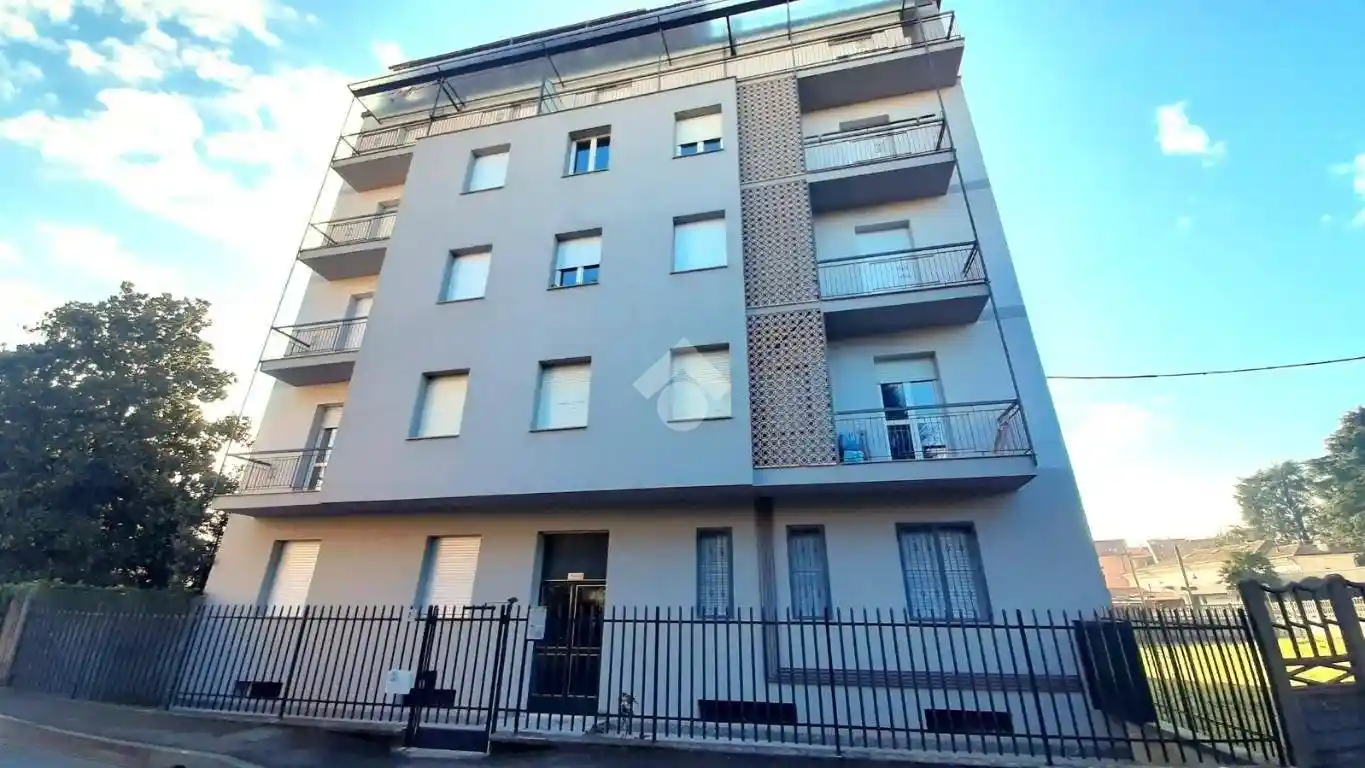 Appartamento in vendita a Senago