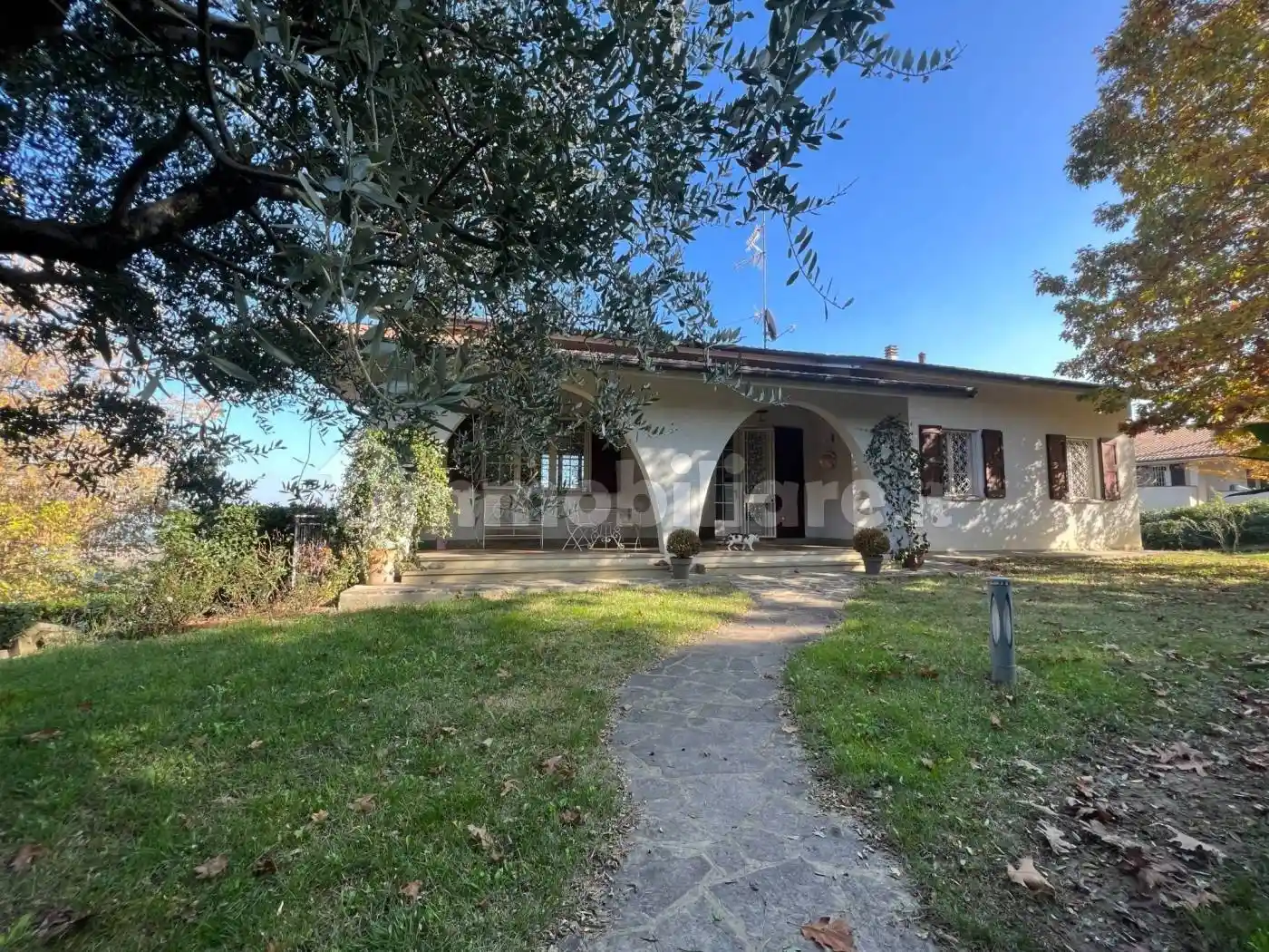 Villa in vendita a Valsamoggia
