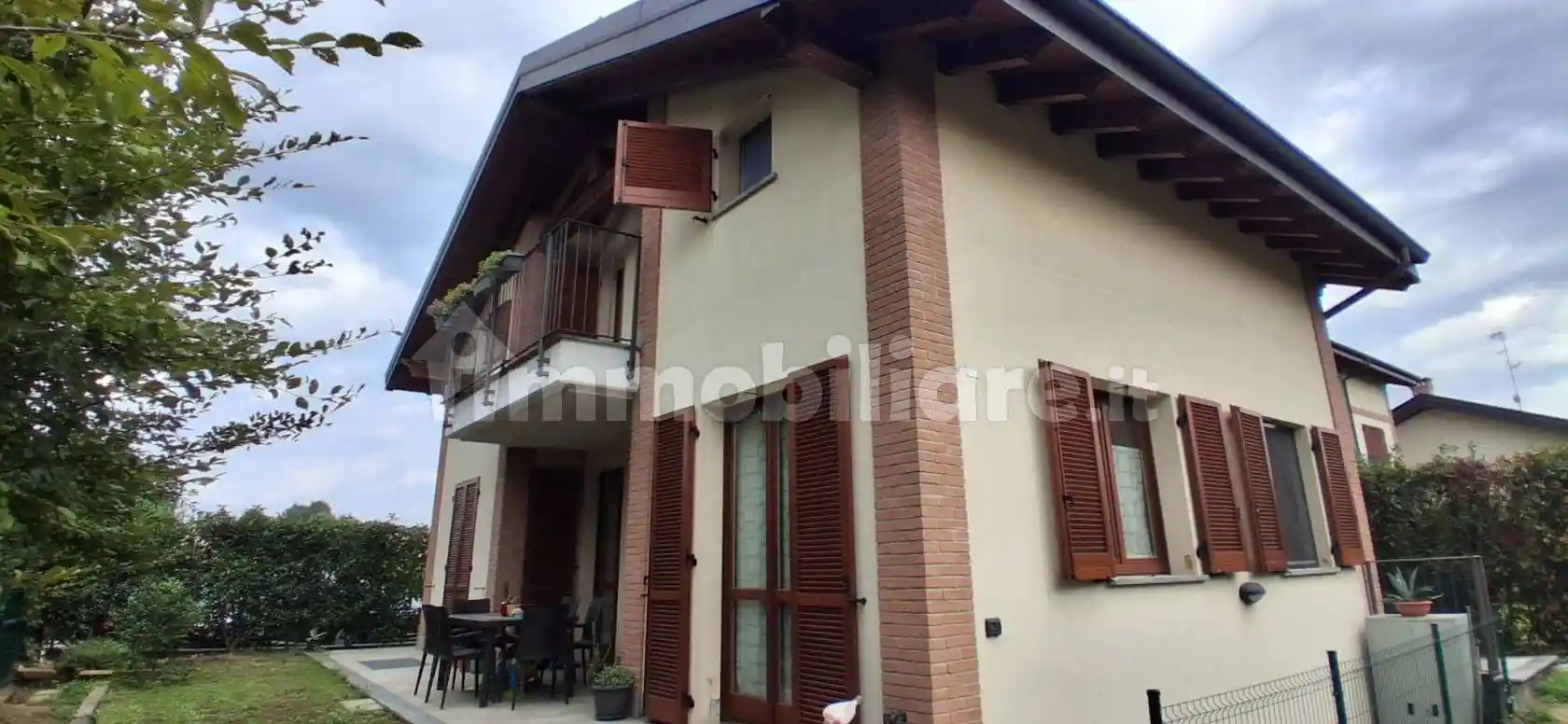 Villa in vendita a Casatenovo