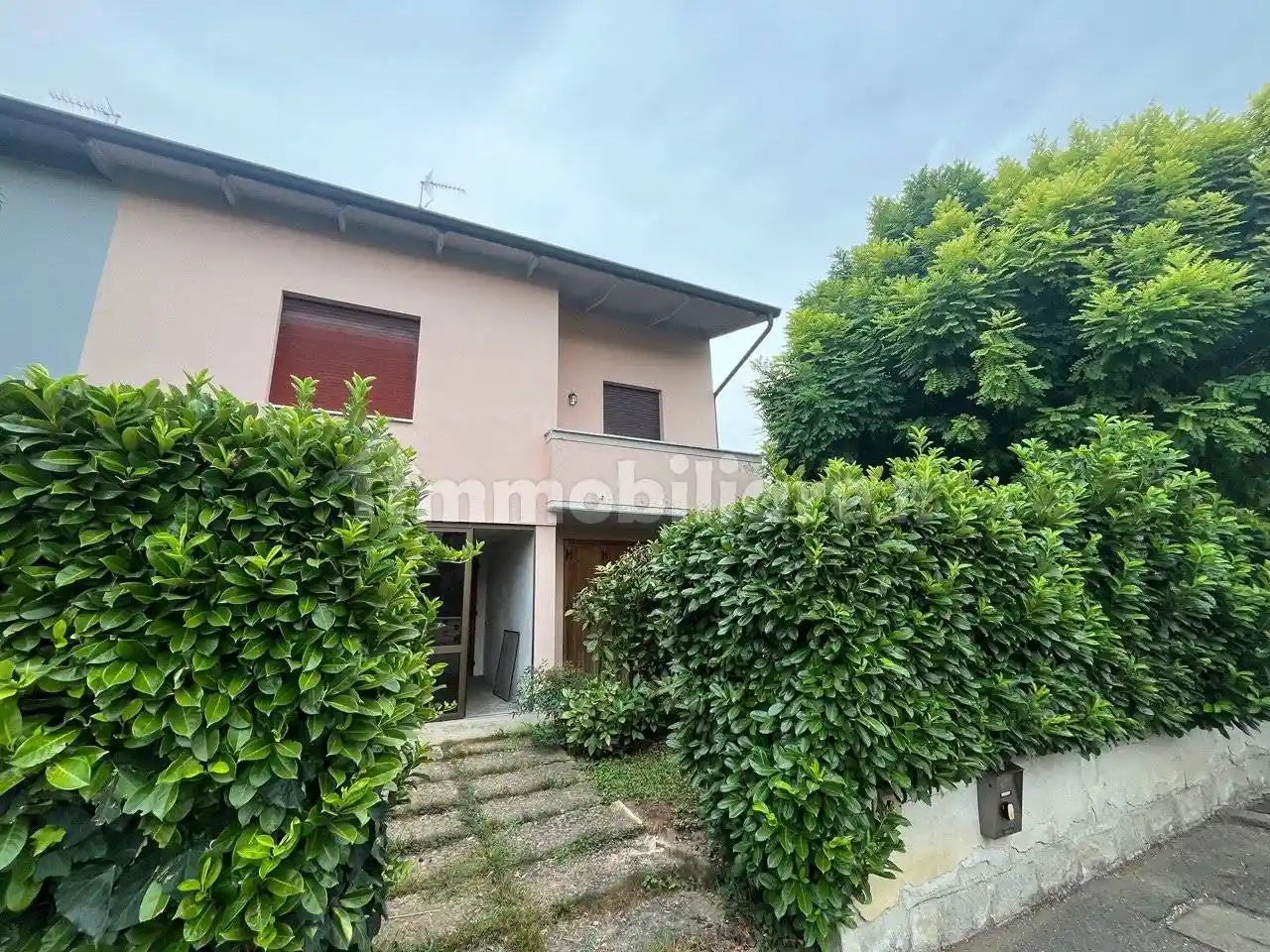 Villetta a schiera in vendita a Reggiolo