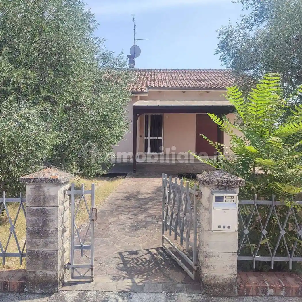 Casa indipendente in vendita a Montefelcino