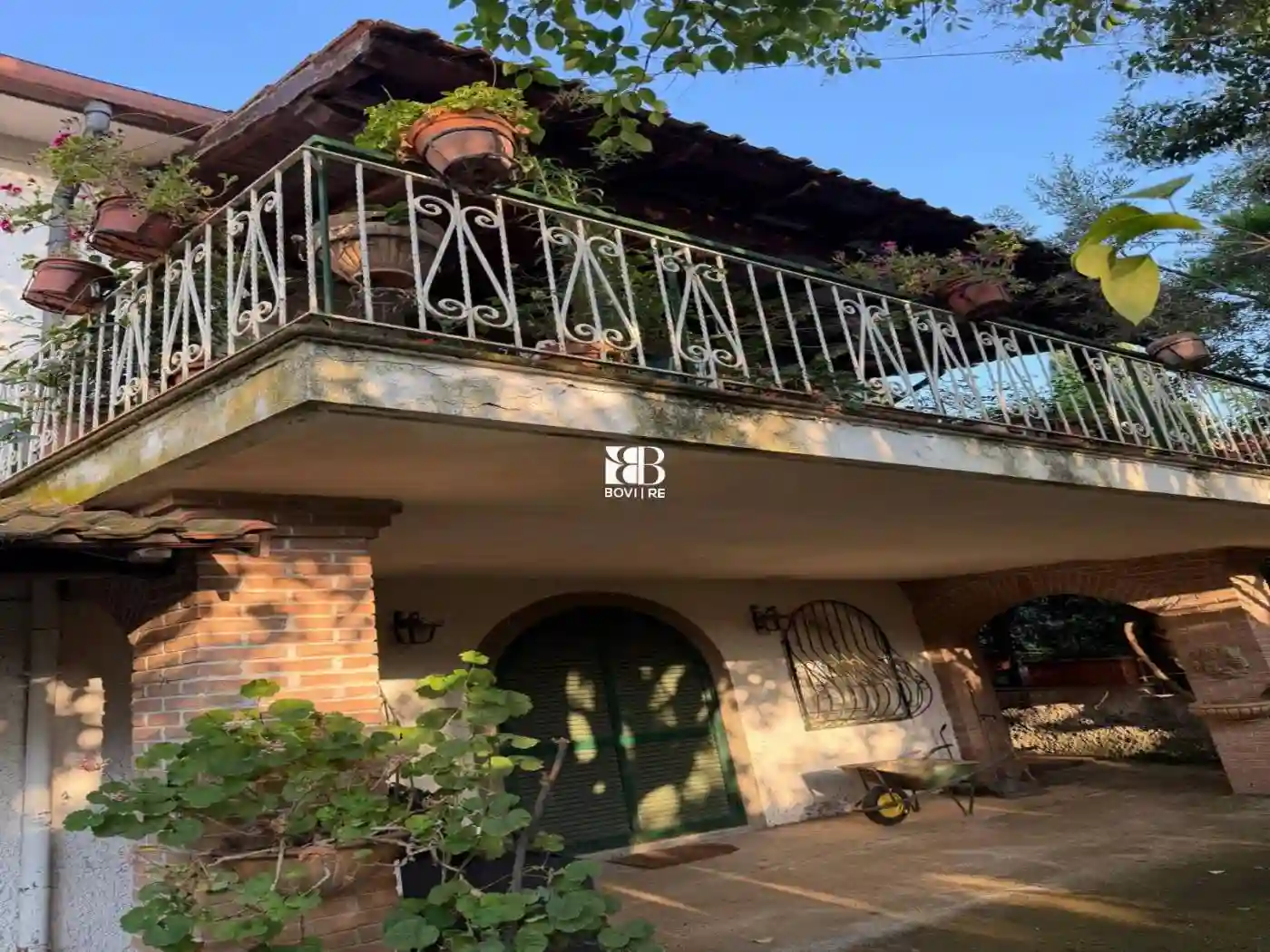 Villa - foto 2