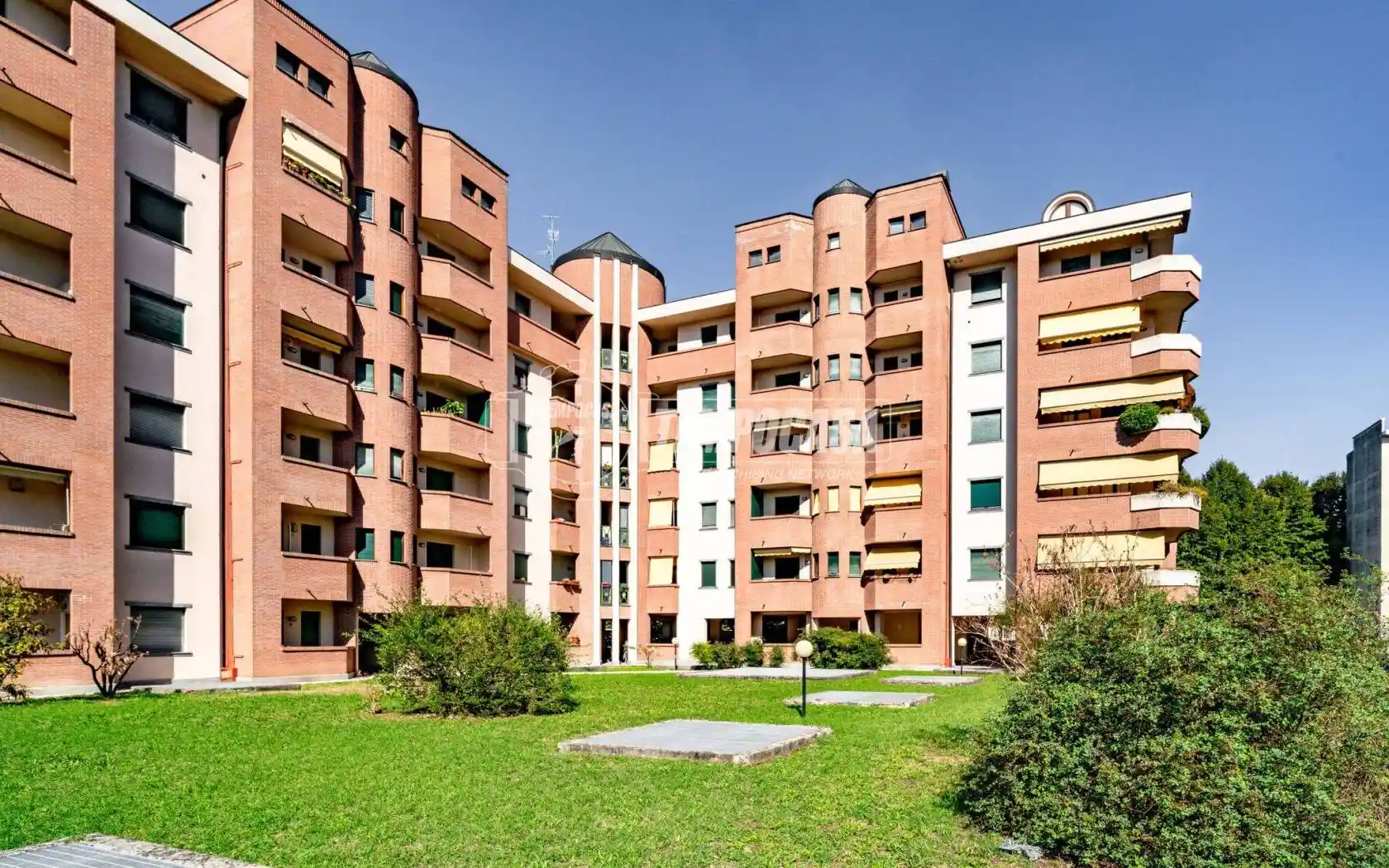 Appartamento in vendita a Caronno Pertusella