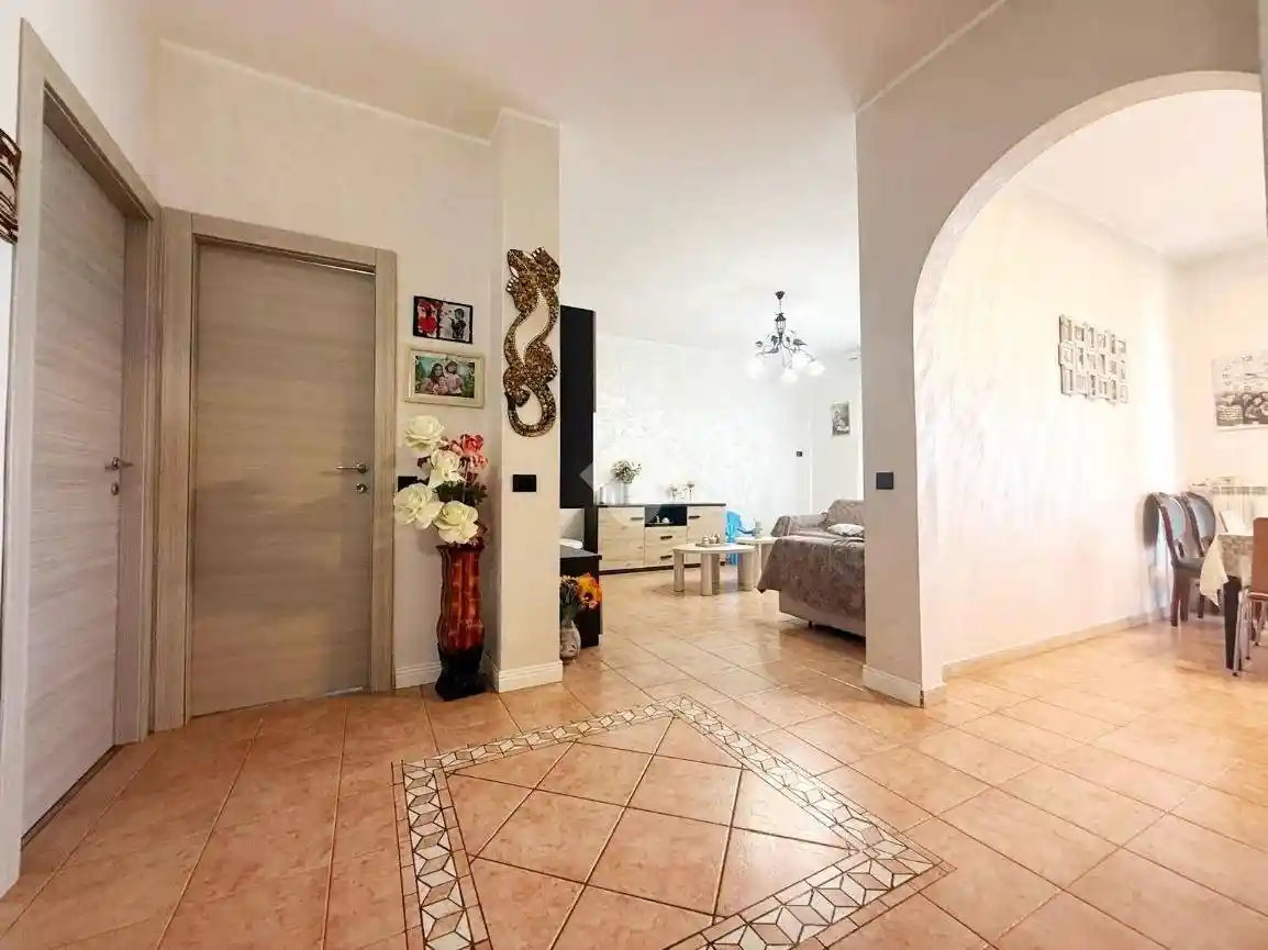 Appartamento in vendita a Turate