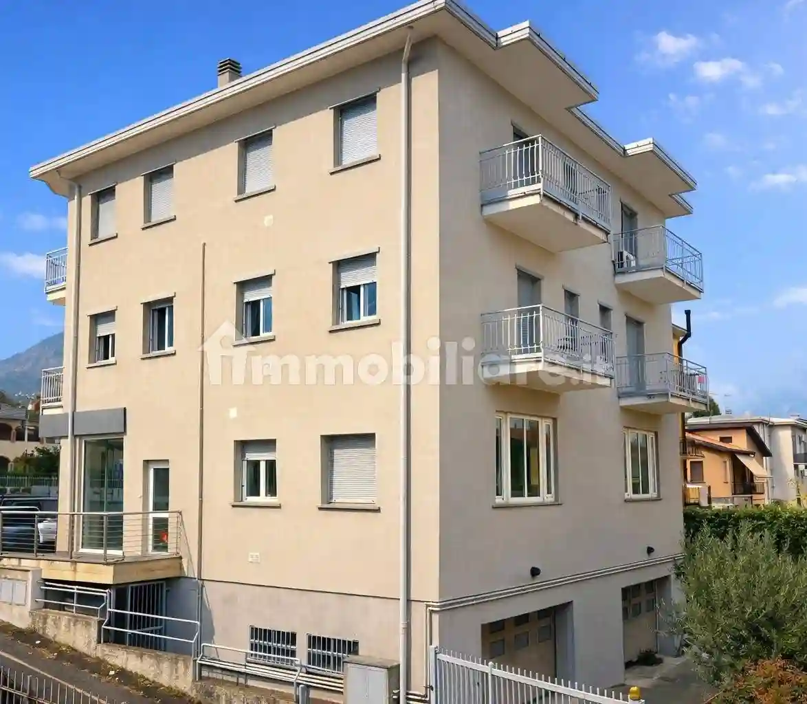 Palazzo - Edificio - foto 2
