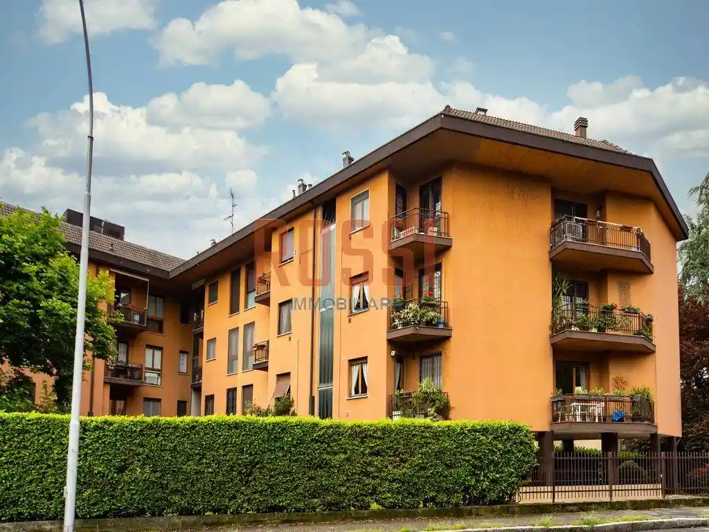 Appartamento in vendita a Monza