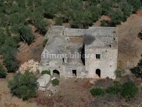 Rustico - Casale in vendita a Ostuni