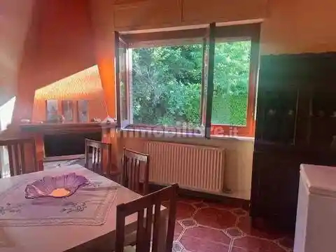 Appartamento in vendita a Capranica