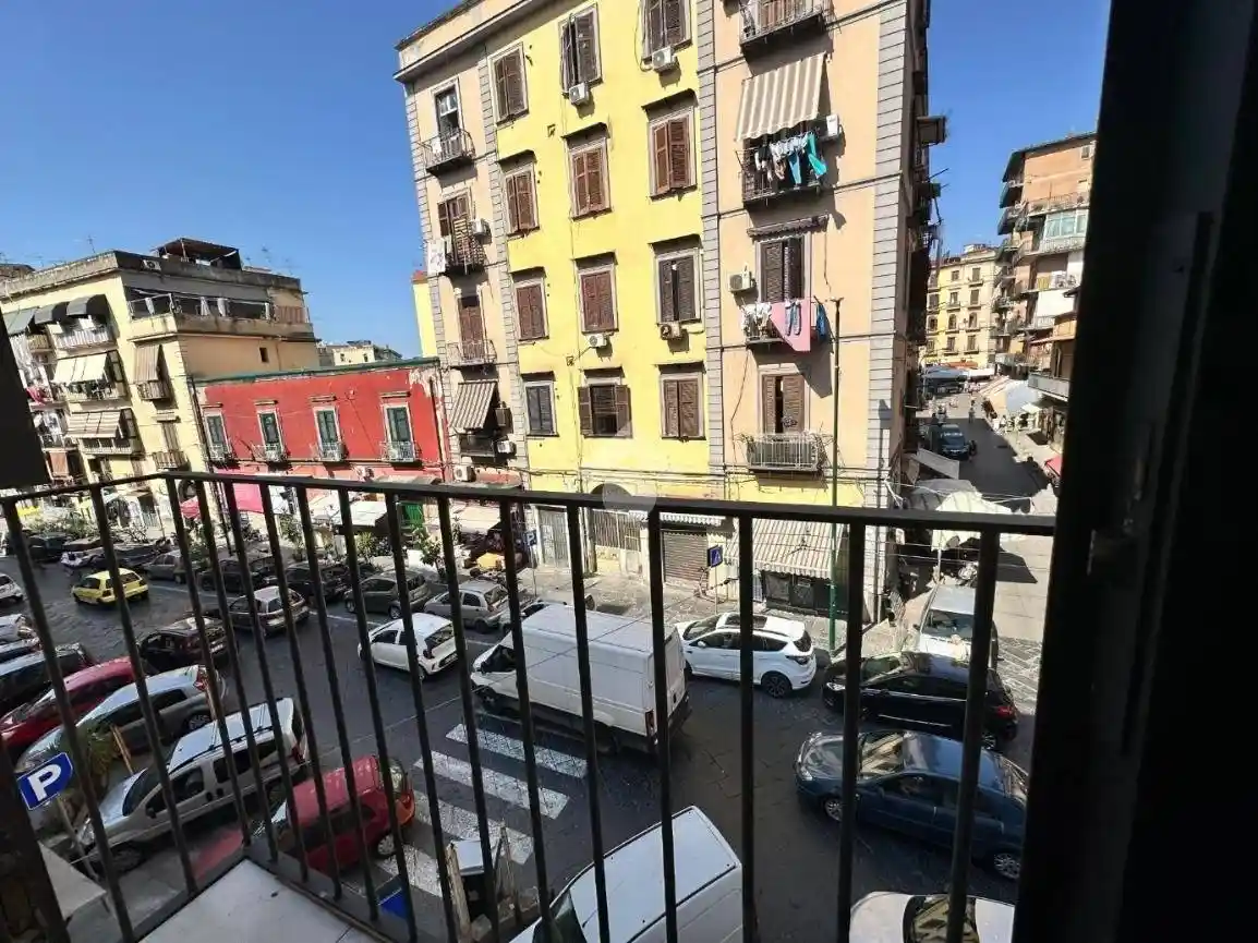 Appartamento in vendita a Napoli