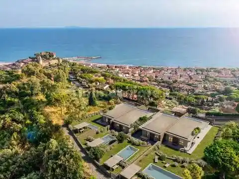 Villa in vendita a Castiglione della Pescaia