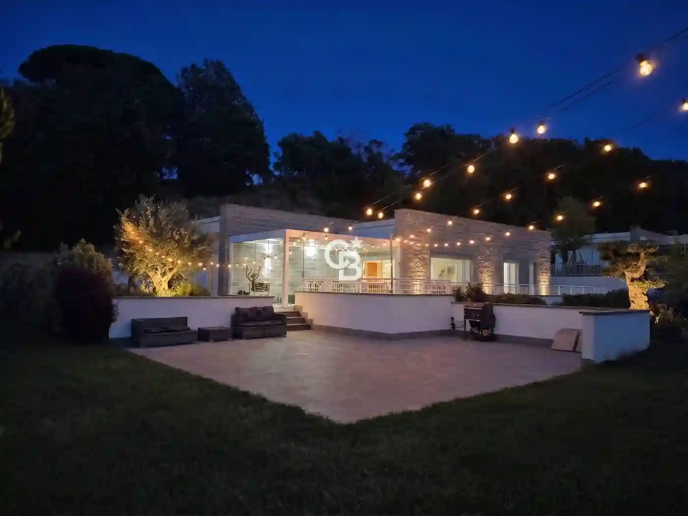 Villa - foto 2