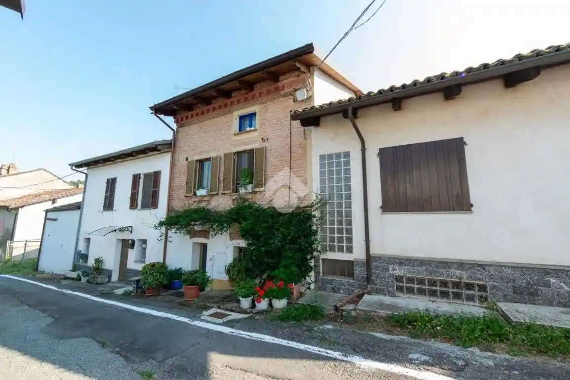 Casa indipendente in vendita a Camino
