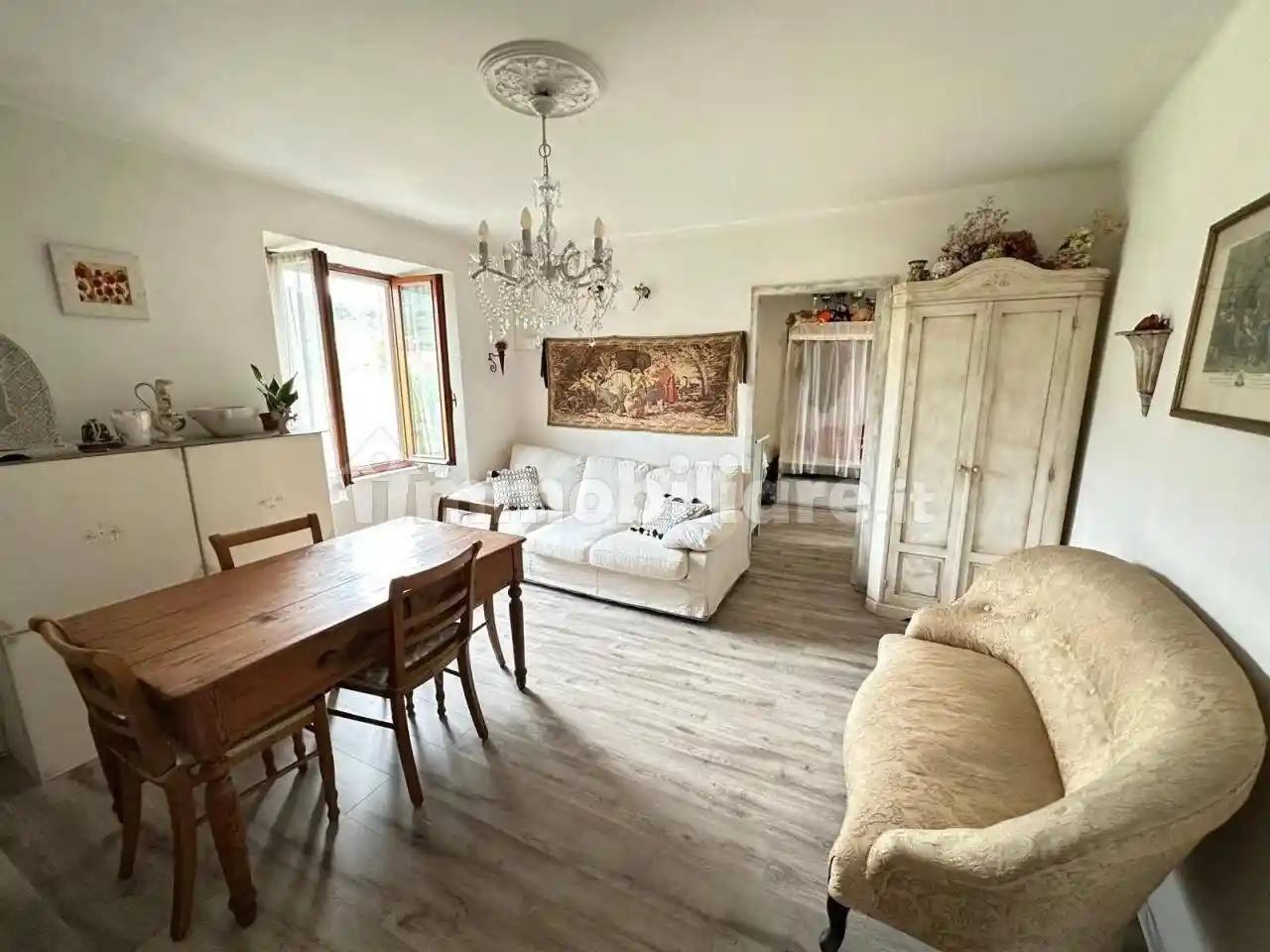 Villa in vendita a Castelnuovo Magra
