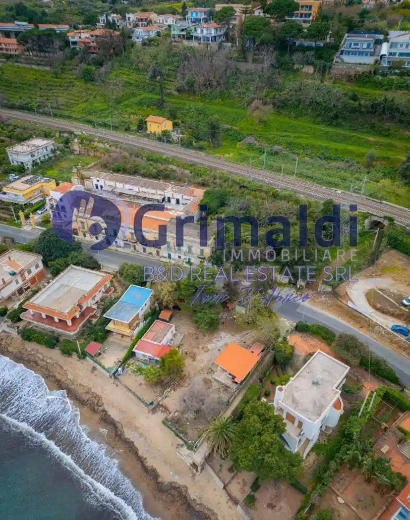 Villa in vendita a Casteldaccia