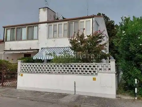Appartamento in vendita a Comacchio