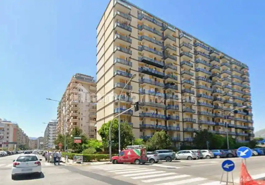 Appartamento in vendita a Palermo