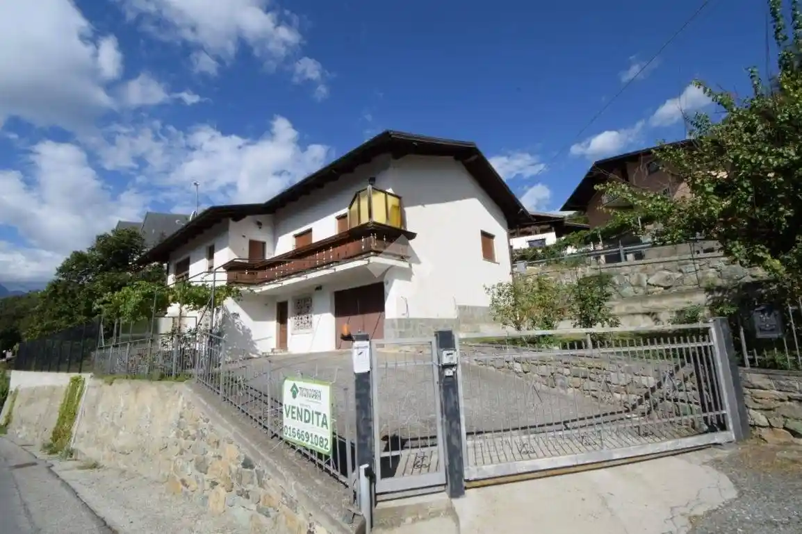 Appartamento in vendita a Chatillon