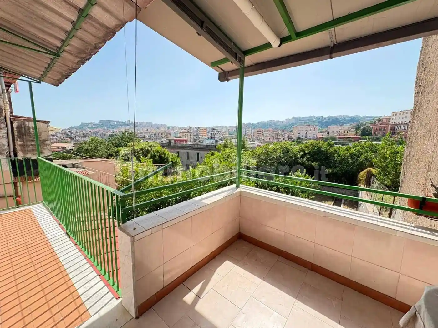 Appartamento in vendita a Napoli
