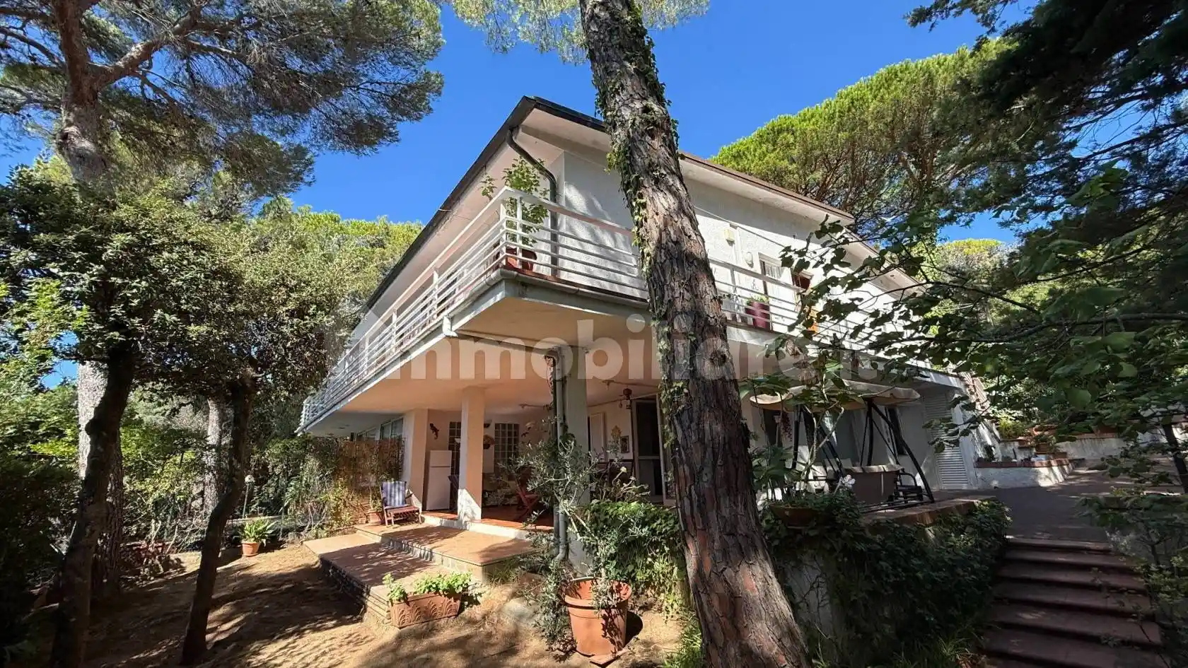 Villa in vendita a Livorno
