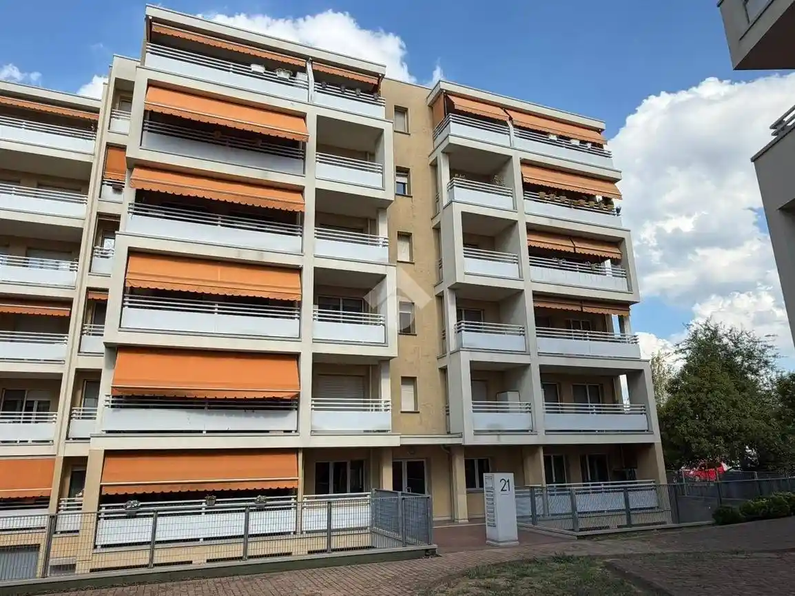 Appartamento in vendita a Parma