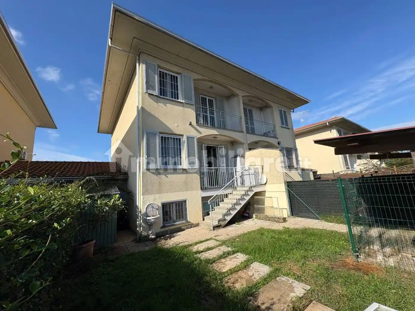Villa in vendita a Abbiategrasso