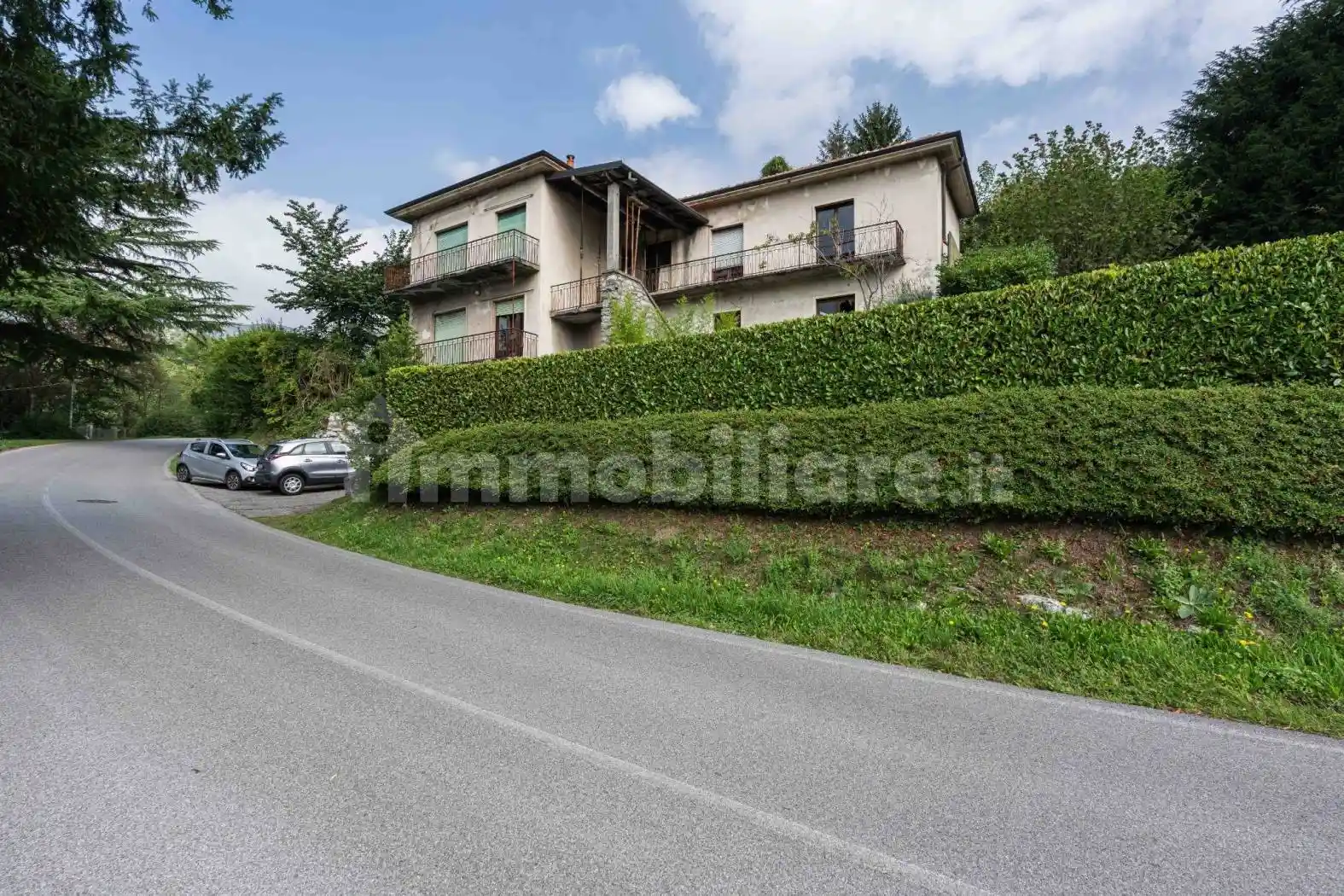 Villa in vendita a Asso