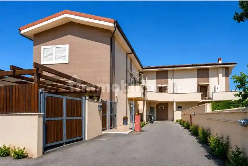 Appartamento in vendita a Civitavecchia
