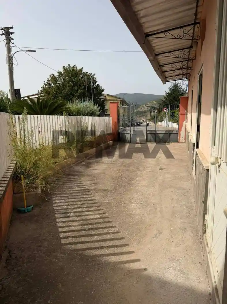 Appartamento in vendita a Carinola