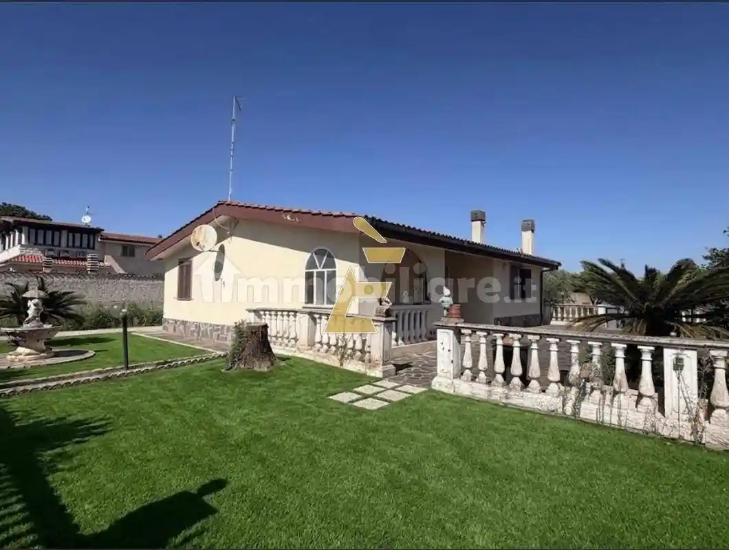 Villa in vendita a Anzio