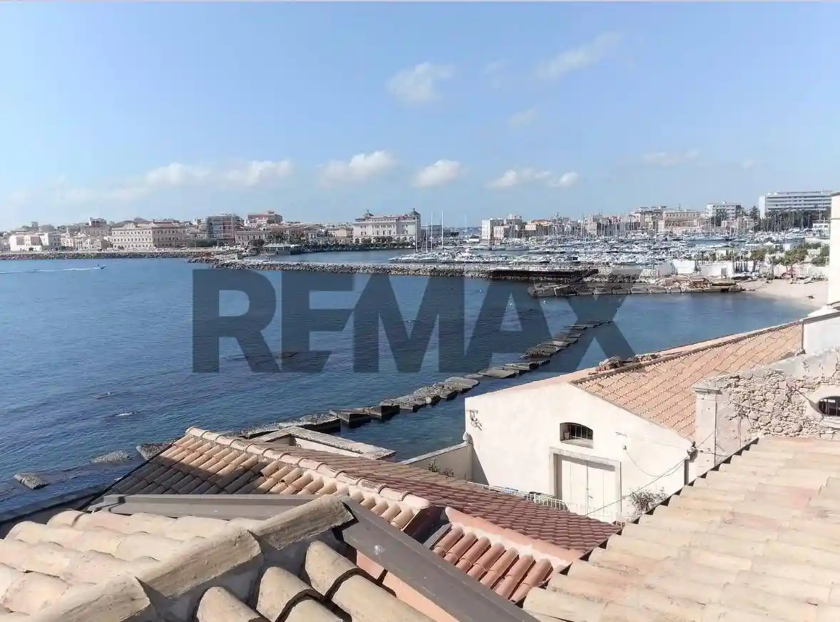 Casa indipendente in vendita a Siracusa