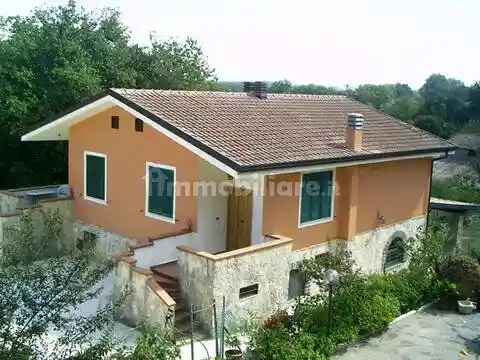 Villa in vendita a Morolo