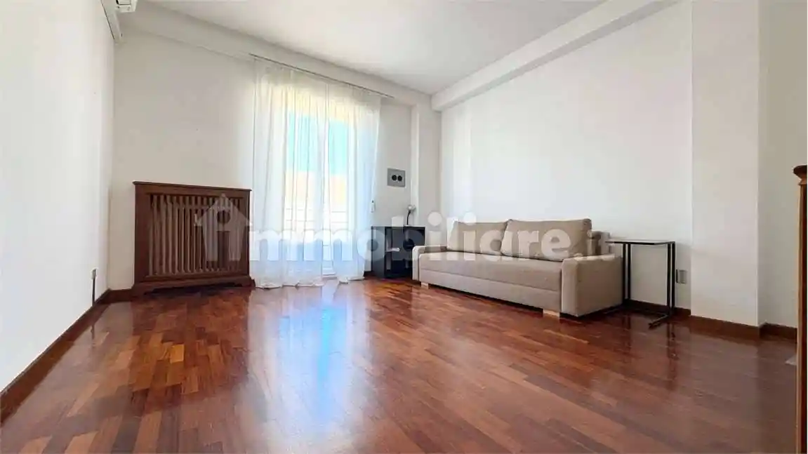 Appartamento in affitto a Magenta