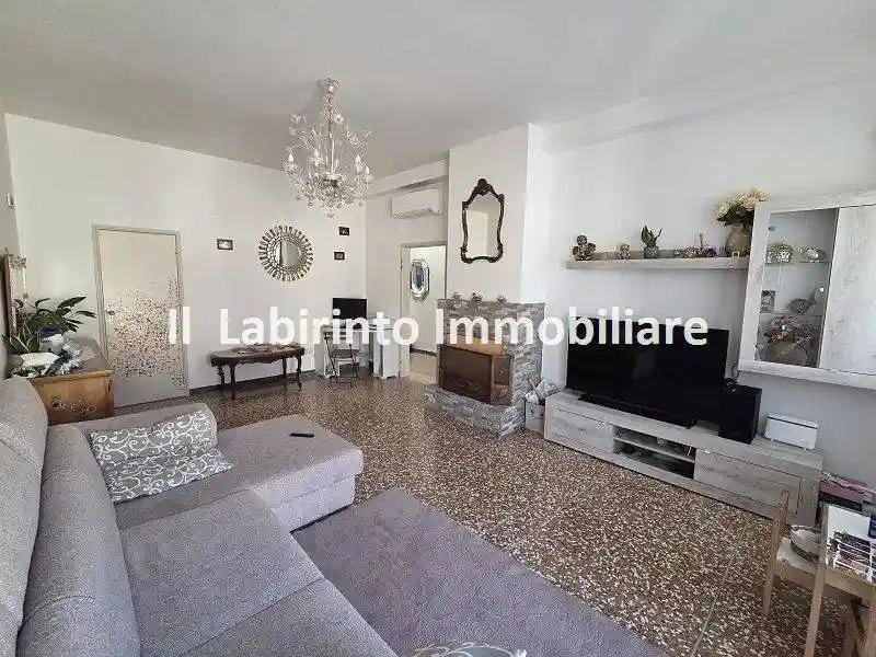 Casa indipendente in vendita a Riolo Terme