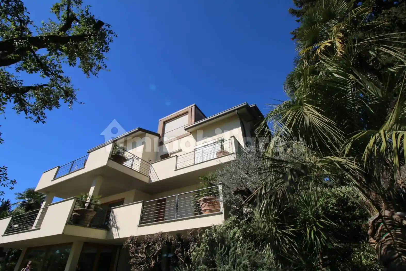 Villa in vendita a Inverigo