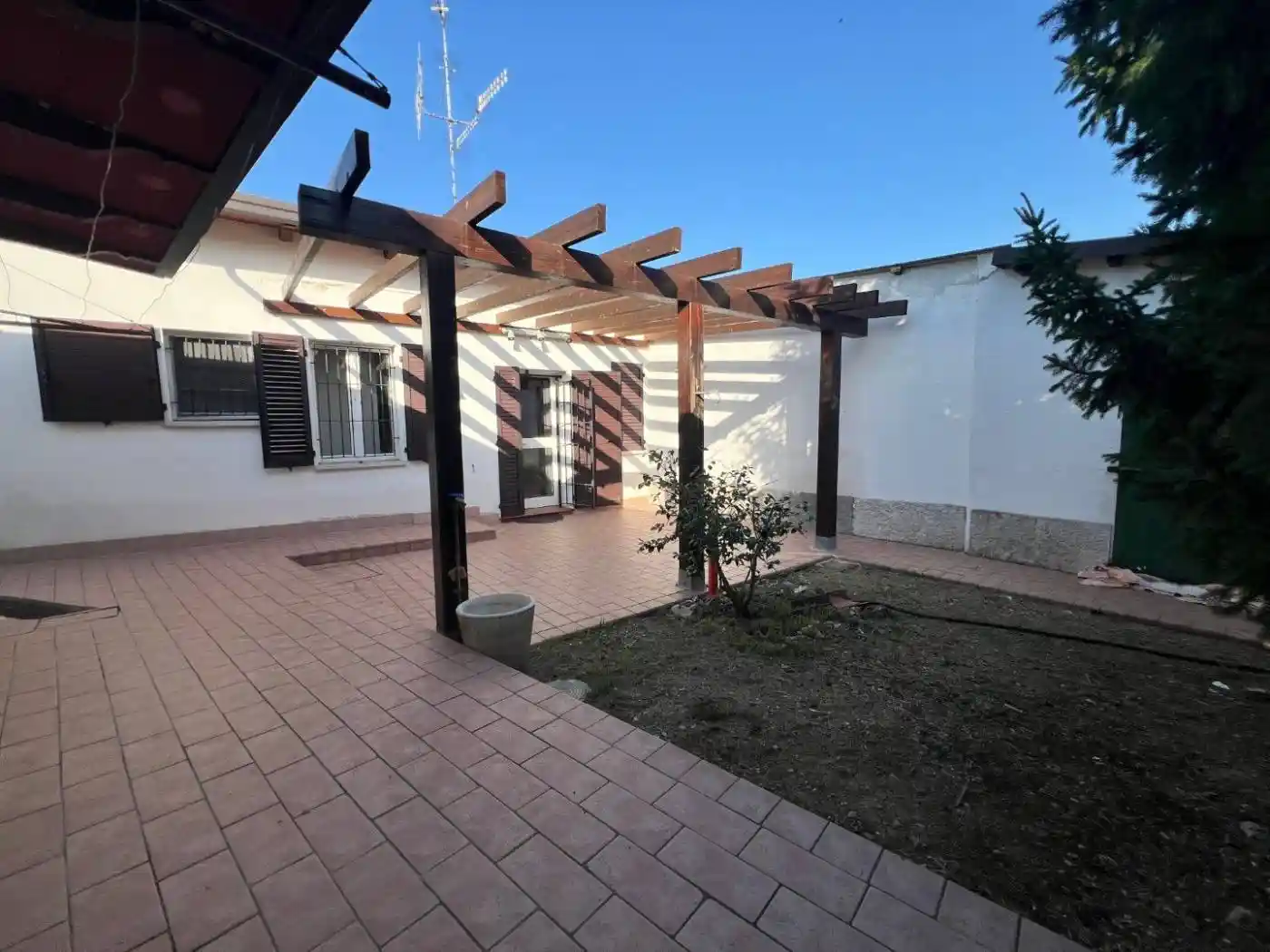 Villa in vendita a Imola
