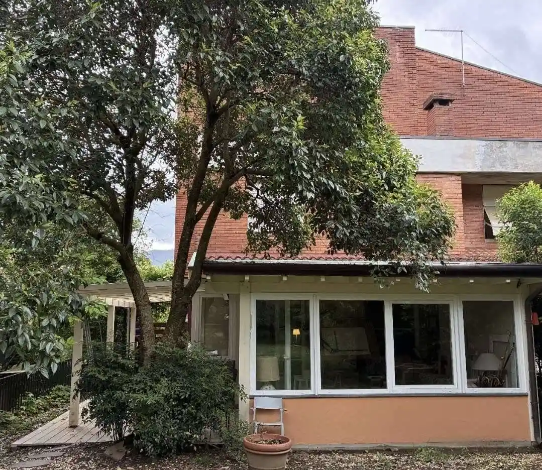 Villa in vendita a Calci